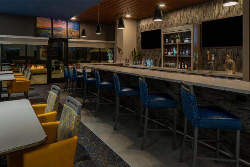 hampton inn and suites by hilton buckeye phoenix