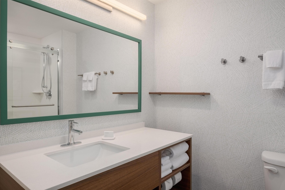 home2 suites by hilton chester