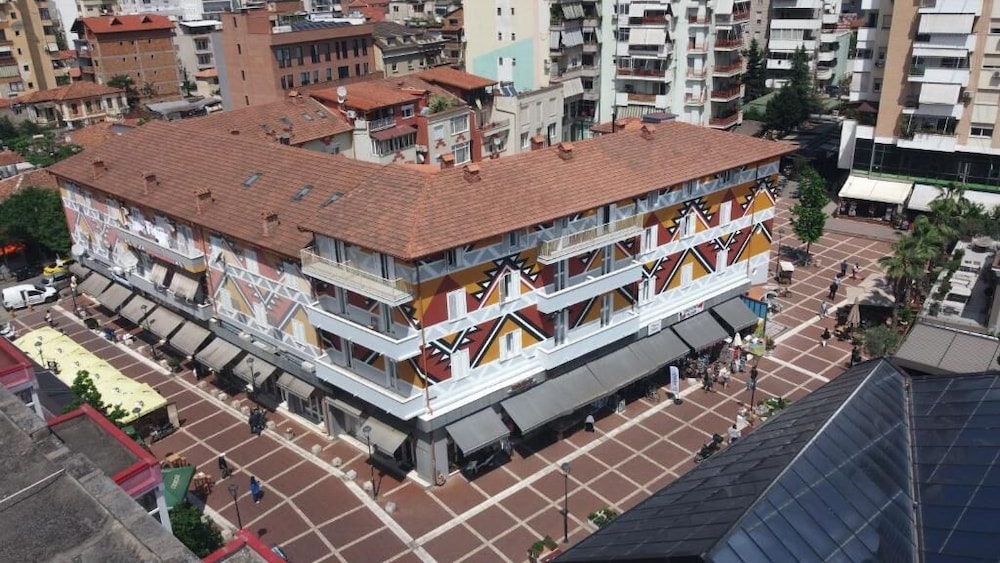 bazaar hotel