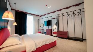 bazaar hotel