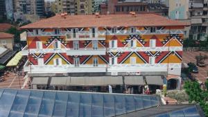 bazaar hotel