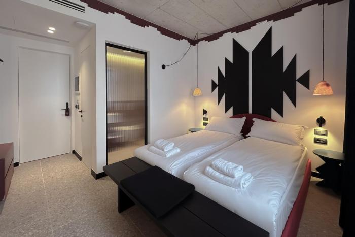 bazaar hotel