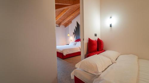 bazaar hotel