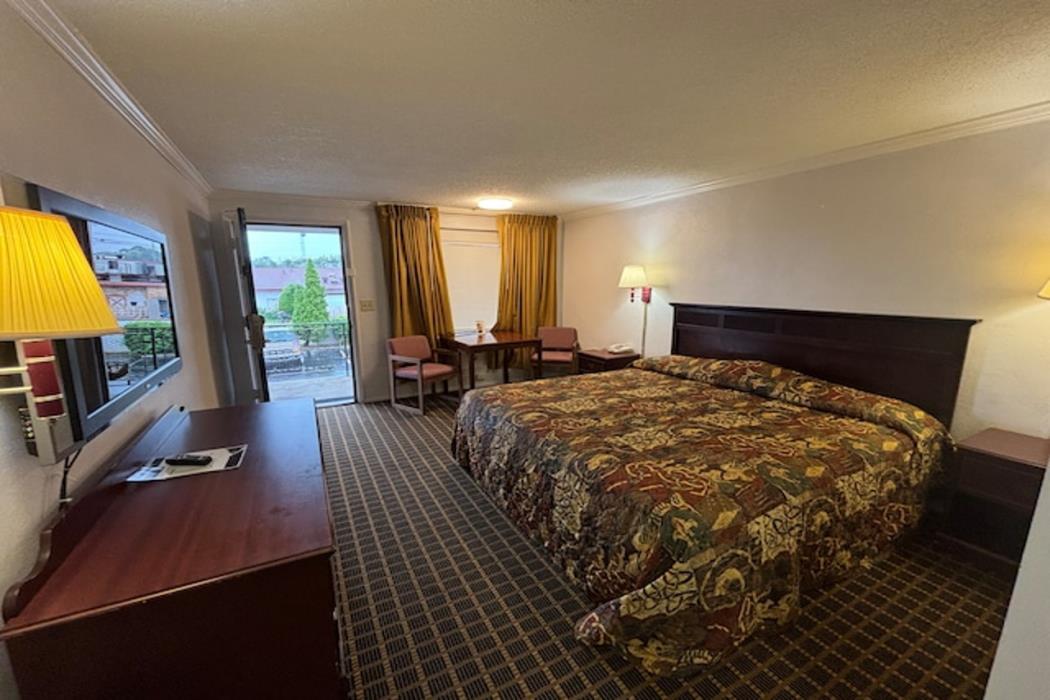 hotel o haven inn huntsville al us 72