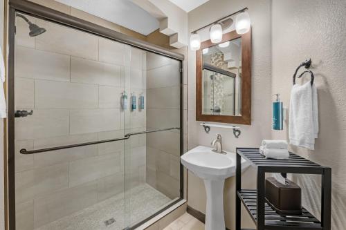 hilton grand vacations club paradise point hollister