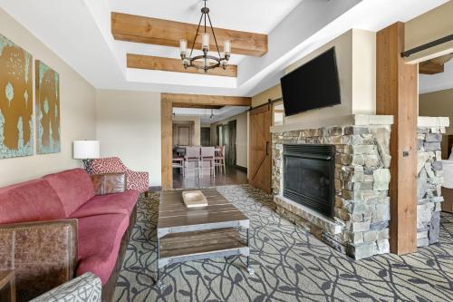 hilton grand vacations club paradise point hollister
