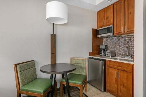 hilton grand vacations club paradise point hollister
