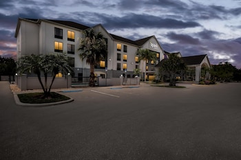 spark by hilton fort myers
