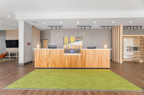spark by hilton garland dallas east