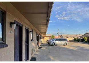 skyline motel bartlesville hwy 75
