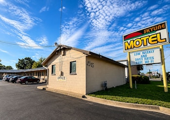 Skyline Motel Bartlesville Hwy 75,,3 star