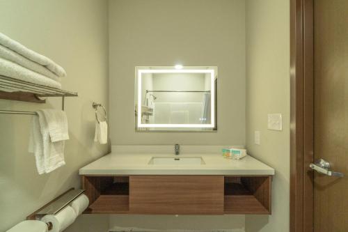hotel o efficiency de luxe near lake charles sulphur
