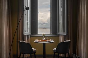grey l studio apartments corniche alexandria
