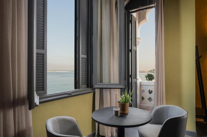 grey l studio apartments corniche alexandria