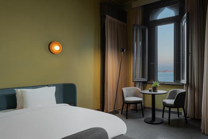 grey l studio apartments corniche alexandria