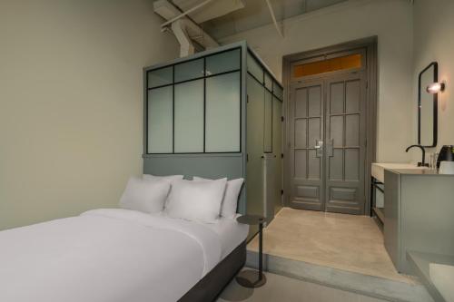 grey l studio apartments corniche alexandria