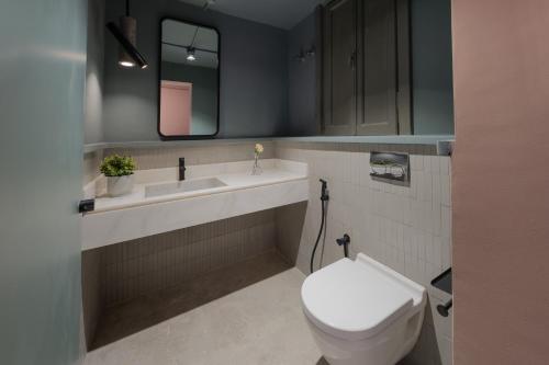 grey l studio apartments corniche alexandria