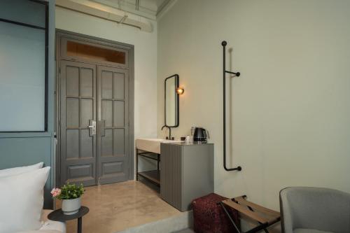 grey l studio apartments corniche alexandria