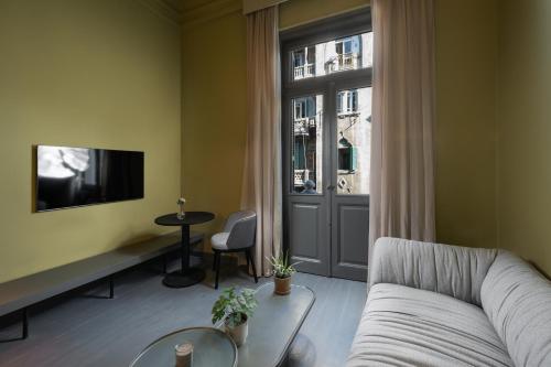 grey l studio apartments corniche alexandria
