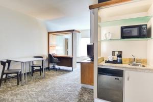 springhill suites shreveport bossier city louisiana downs