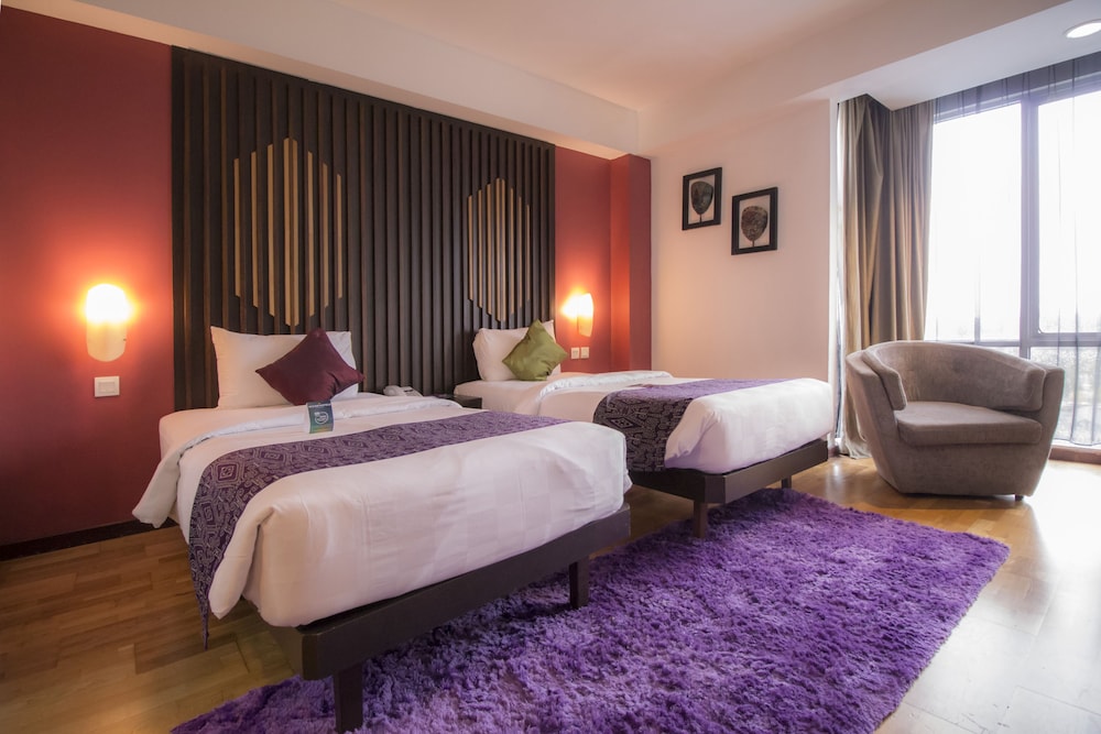mercure pontianak city center