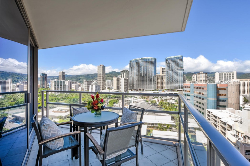 ka la i waikiki beach lxr hotels and resorts