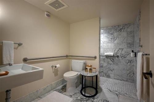 ka la i waikiki beach lxr hotels and resorts