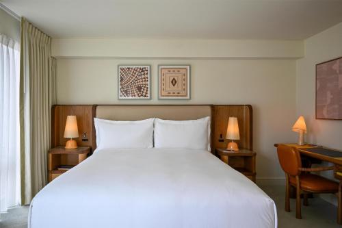 ka la i waikiki beach lxr hotels and resorts