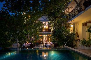 ariyasomvilla hotel