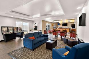 comfort inn and suites