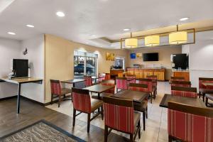 comfort inn and suites