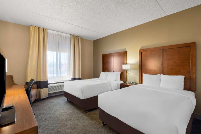 comfort inn and suites