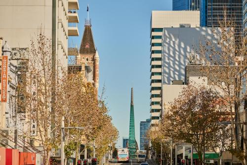 hyde perth