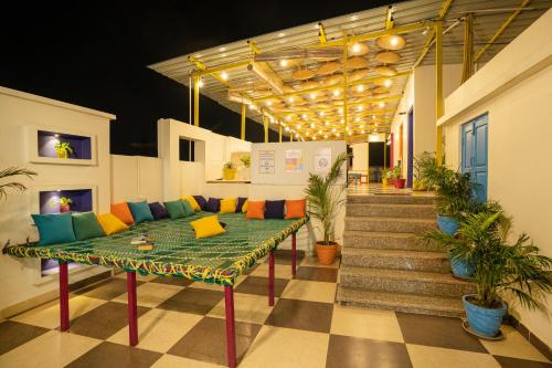 gostops amritsar chatiwind gate