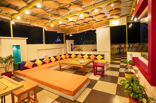 gostops amritsar chatiwind gate