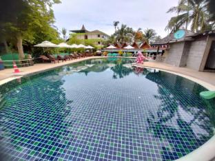 lotus resort