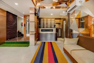 super townhouse geetraj near shalimar gateway