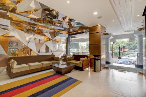 super townhouse geetraj near shalimar gateway