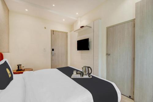 super townhouse geetraj near shalimar gateway