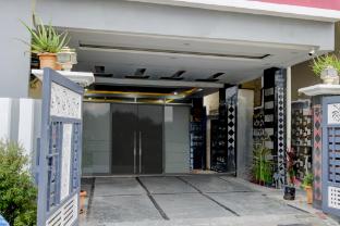 super collection o khajaguda hills formerly sri balaji luxary rooms