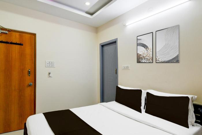 super collection o khajaguda hills formerly sri balaji luxary rooms