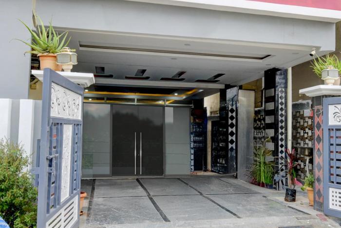 super collection o khajaguda hills formerly sri balaji luxary rooms