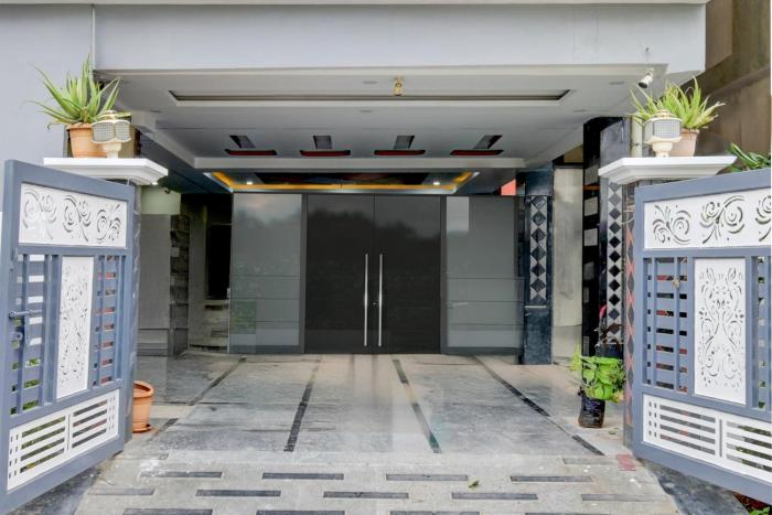 super collection o khajaguda hills formerly sri balaji luxary rooms