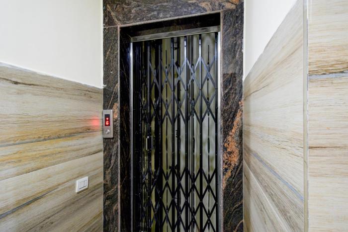 super collection o khajaguda hills formerly sri balaji luxary rooms