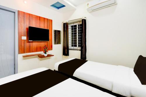 super collection o khajaguda hills formerly sri balaji luxary rooms