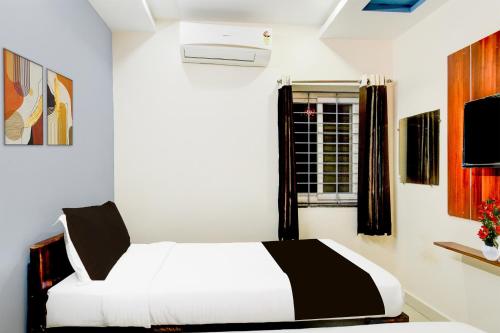 super collection o khajaguda hills formerly sri balaji luxary rooms