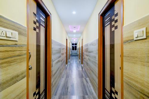 super collection o khajaguda hills formerly sri balaji luxary rooms