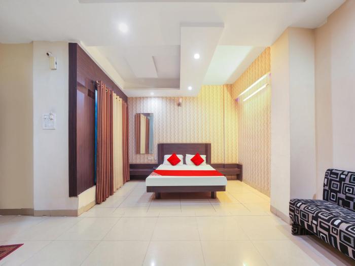 hotel o new om palace