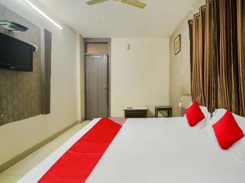 hotel o new om palace