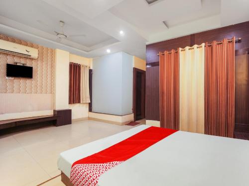 hotel o new om palace